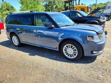 Salvage 2019 Ford Flex 