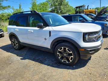 Salvage 2022 Ford Bronco Sport OUTER BANKS