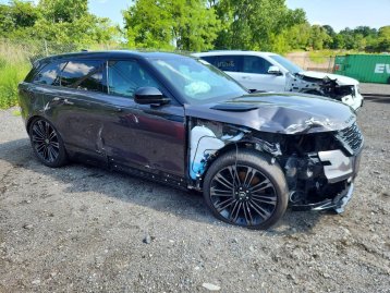 Salvage 2026 LAND ROVER VELAR DYNAMIC SE